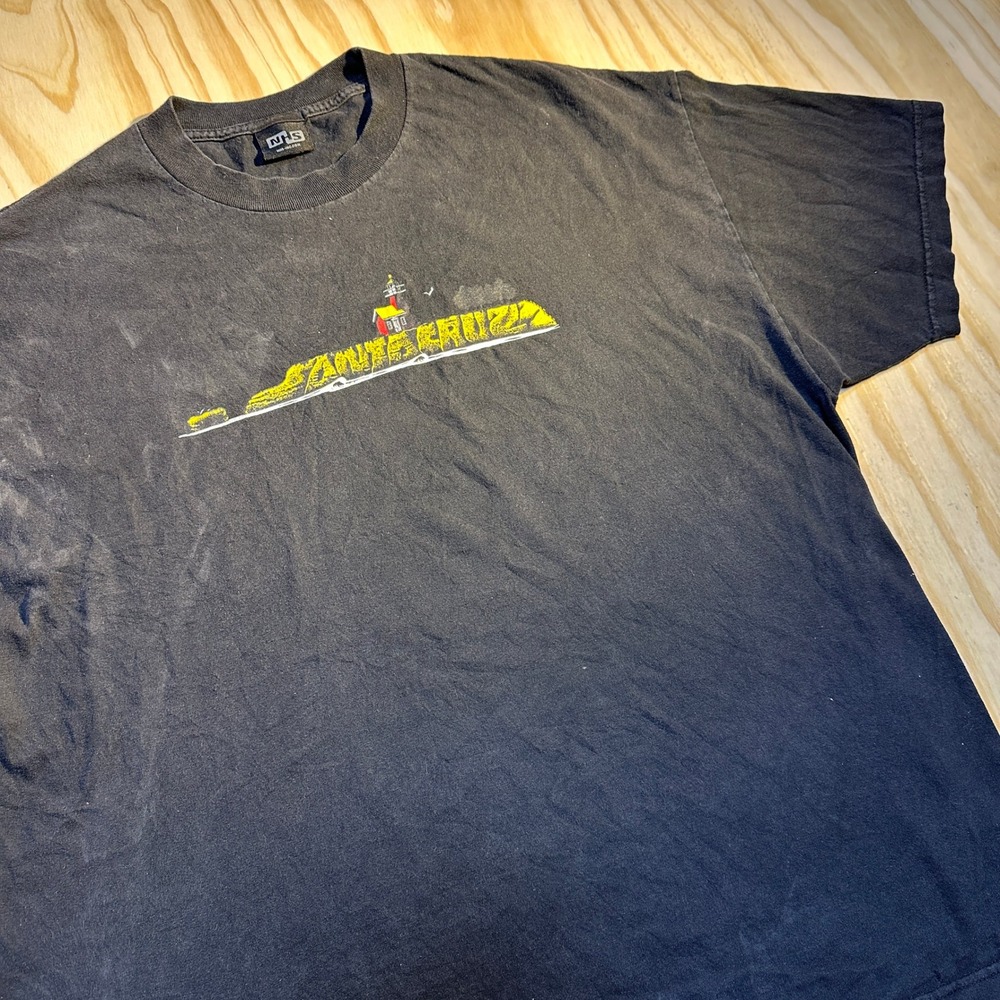 Santa Cruz Mens XL Black Graphic Lighthouse Skate T-Shirt NHS Dot Logo